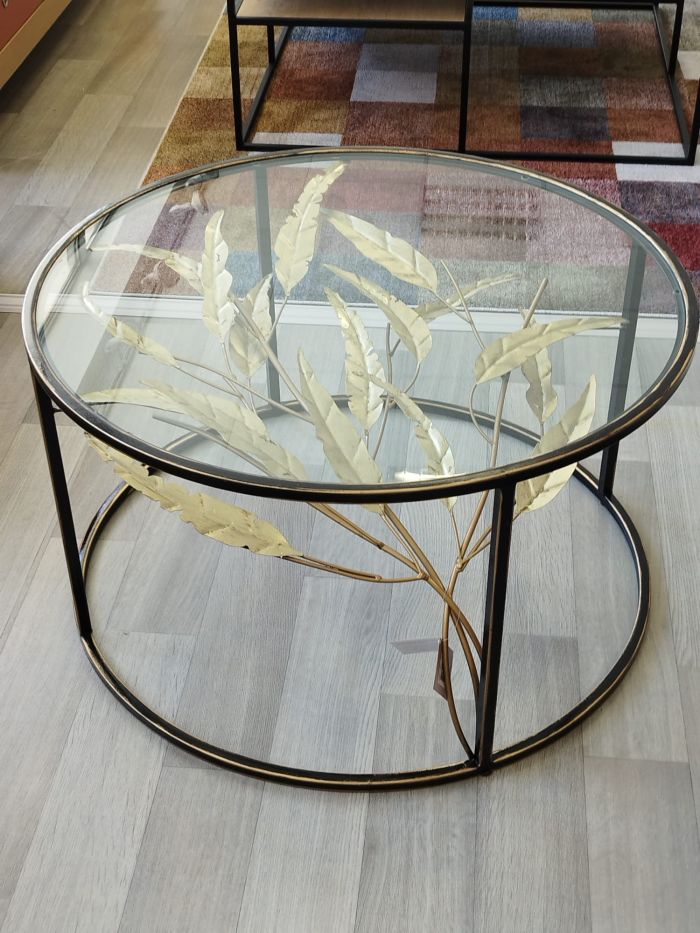 Table ronde métal avec feuilles dorées