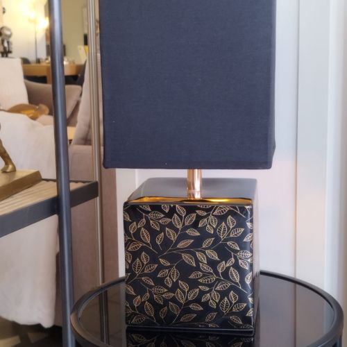 Lampe noire dorée
