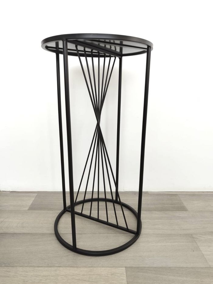 Petite table harpe