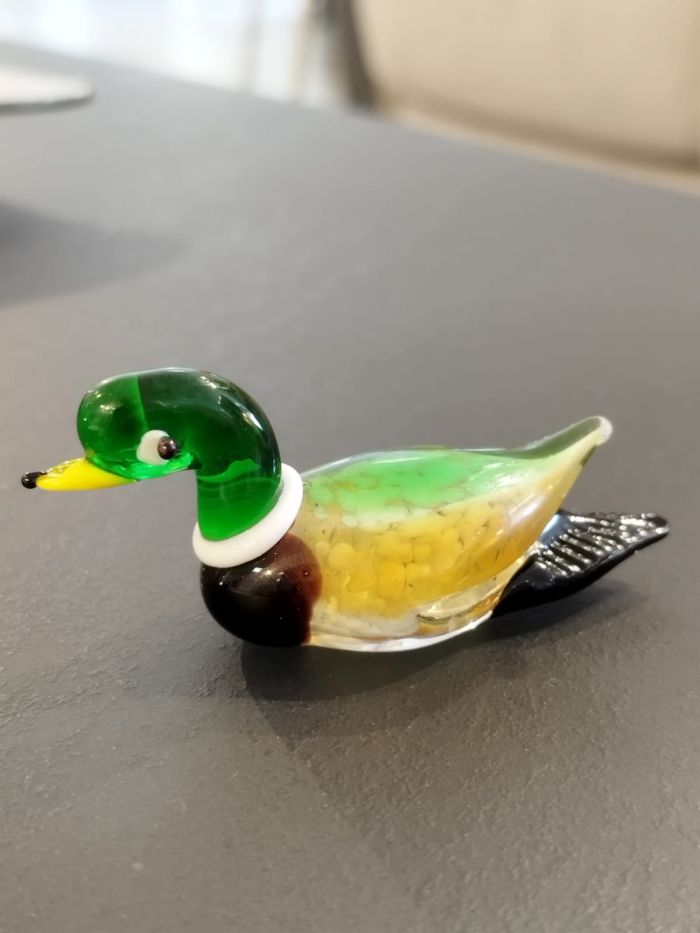 Canard vert en verre